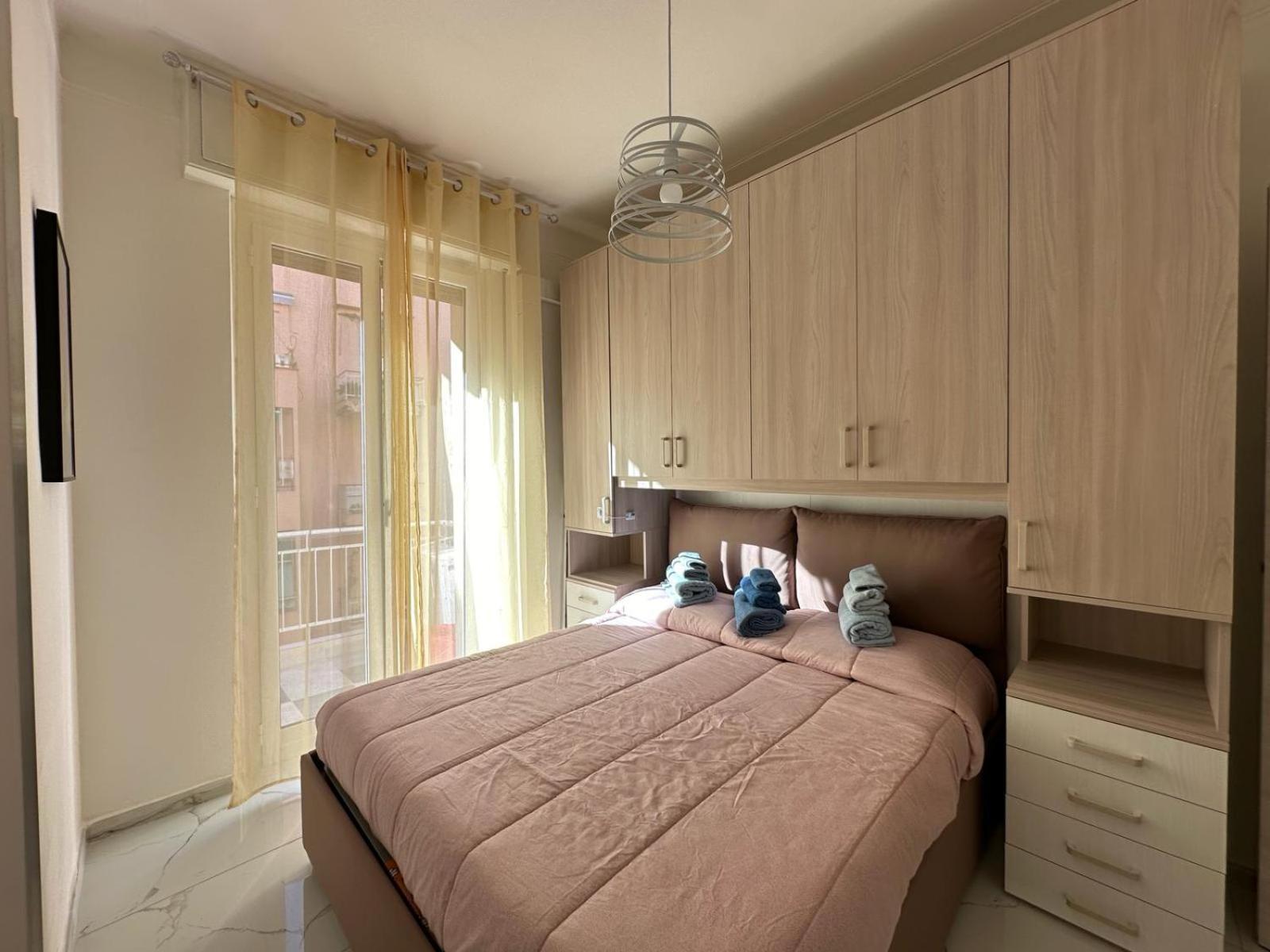 Wh - Dolce Vita - Bilocale - 5 Minuti Dal Centro - Parcheggio Gratuito - Wifi Санремо Екстер'єр фото